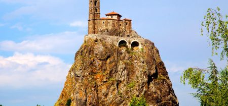 Group : Stay 3 days/2 nights Le Puy-en-Velay, Sanctuary town and Way of St. James