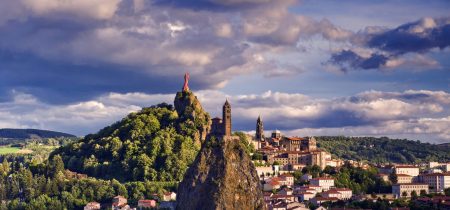 Groupe:  Break trip to Le Puy-en-Velay and on the Saint James Way